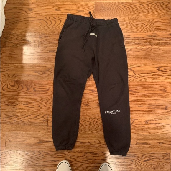 Essentials Other - FOG ESSENTIALS SWEATPANTS Sz SMALL